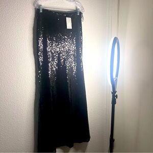 NWT Maniju black stretchy sequence skirt